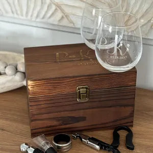 Engraved Personalized Wine Glass Set
