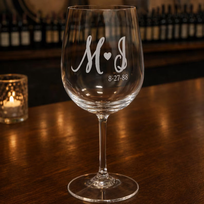 Custom Engraved Wine Glass, Personalized Wine Glass with Name, Bridesmaid Gift, Etched Wine Glass for Wedding