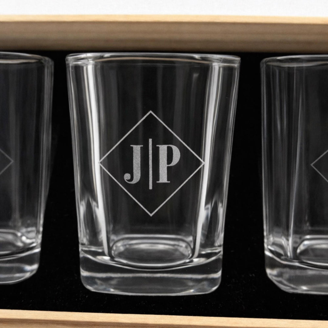 Groomsman Shot Glasses Gift Set - Best Man , Wedding