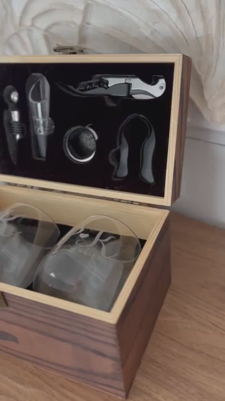 Personalized Wine Glass Set, Anniversary Gift, Wedding Gift for Couple, Engraved Wine Box Gift, Personalized Wine Box Gift Set, Wine Glasses