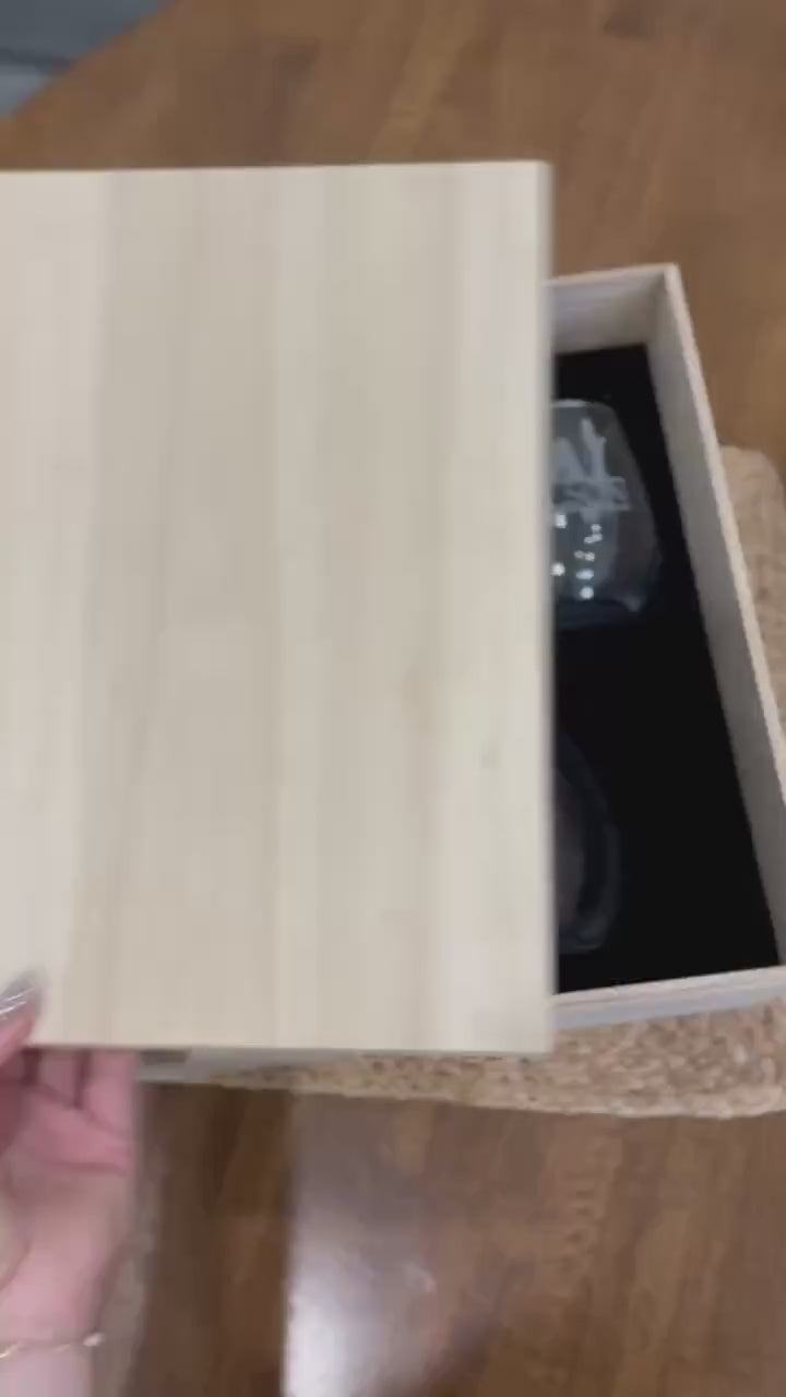 Personalized Wine Glass Set, Anniversary Gift, Wedding Gift for Couple, Engraved Wine Box Gift, Personalized Wine Gift Set, Wine Decanter